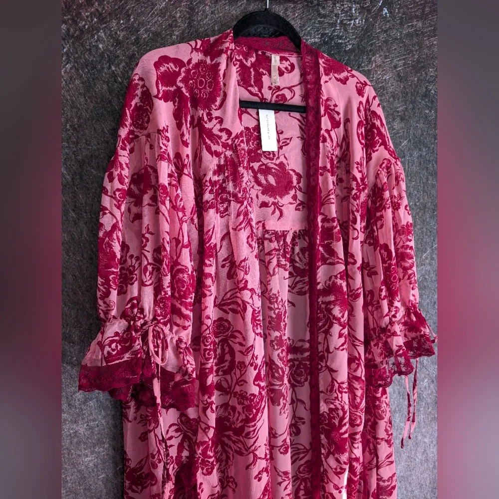 Anthropologie Lyre Bird Floral Lace Trim Kimono NWT